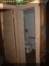 bathroom.jpg (22902 bytes)