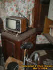 oldtv.jpg (35522 bytes)