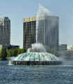 fountaindaytime1.jpg (41759 bytes)